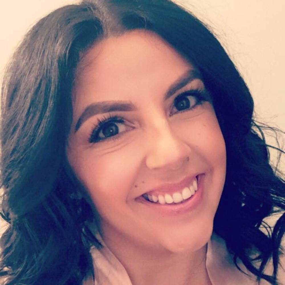 Meet your Posher, Beatriz